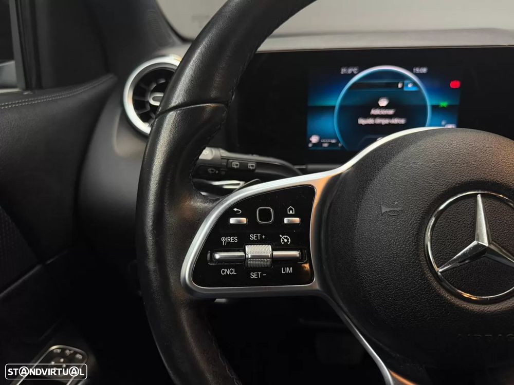 Mercedes-Benz GLA 250 e 8G-DCT - 10