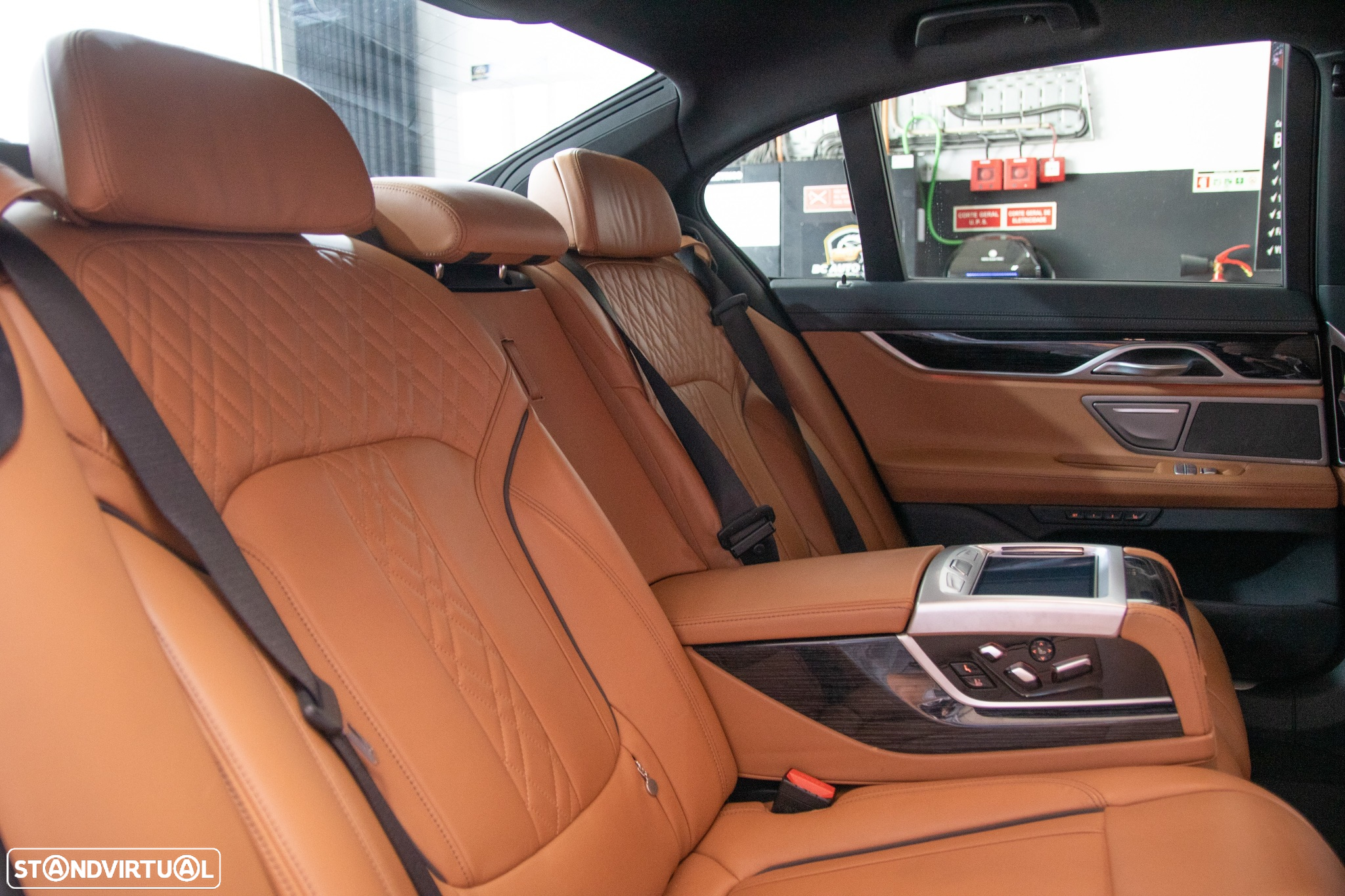 BMW 730 d Pack M Auto - 15