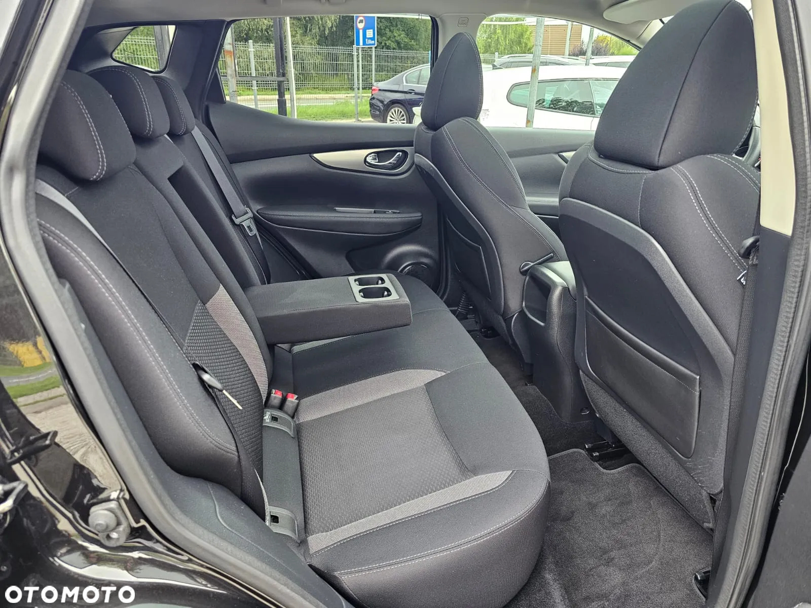 Nissan Qashqai 1.3 DIG-T TEKNA - 18