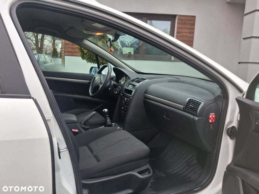 Peugeot 407 HDi 140 Sport - 24