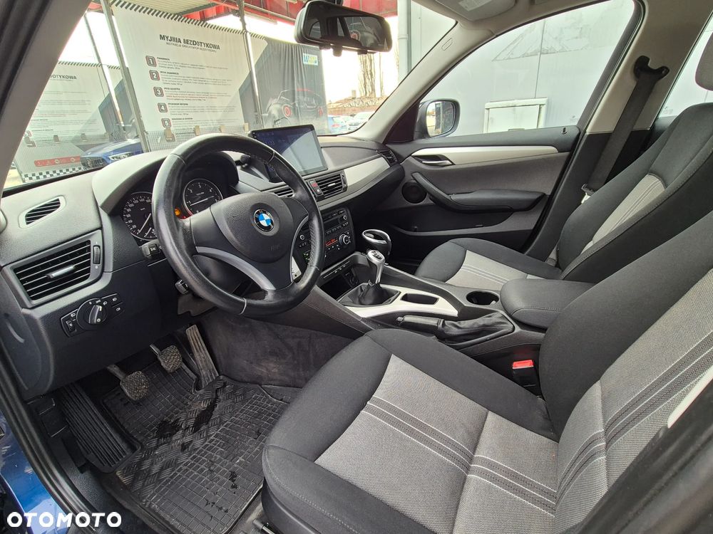 BMW X1 xDrive20d - 27