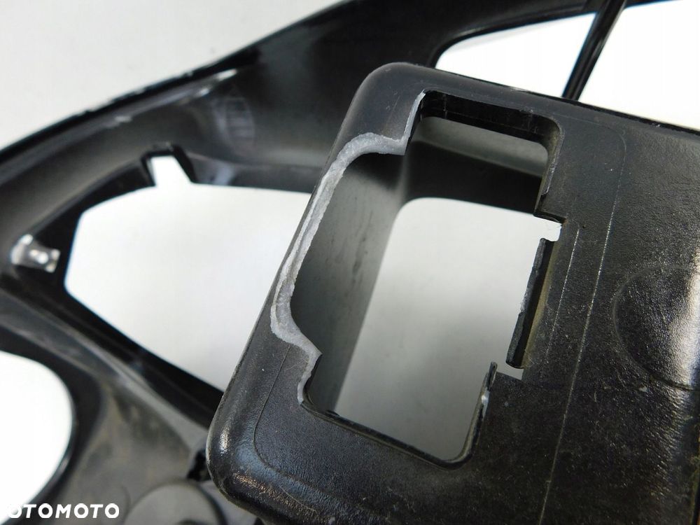 PIAGGIO VESPA GTS 125 ie SUPER KOKPIT - 11