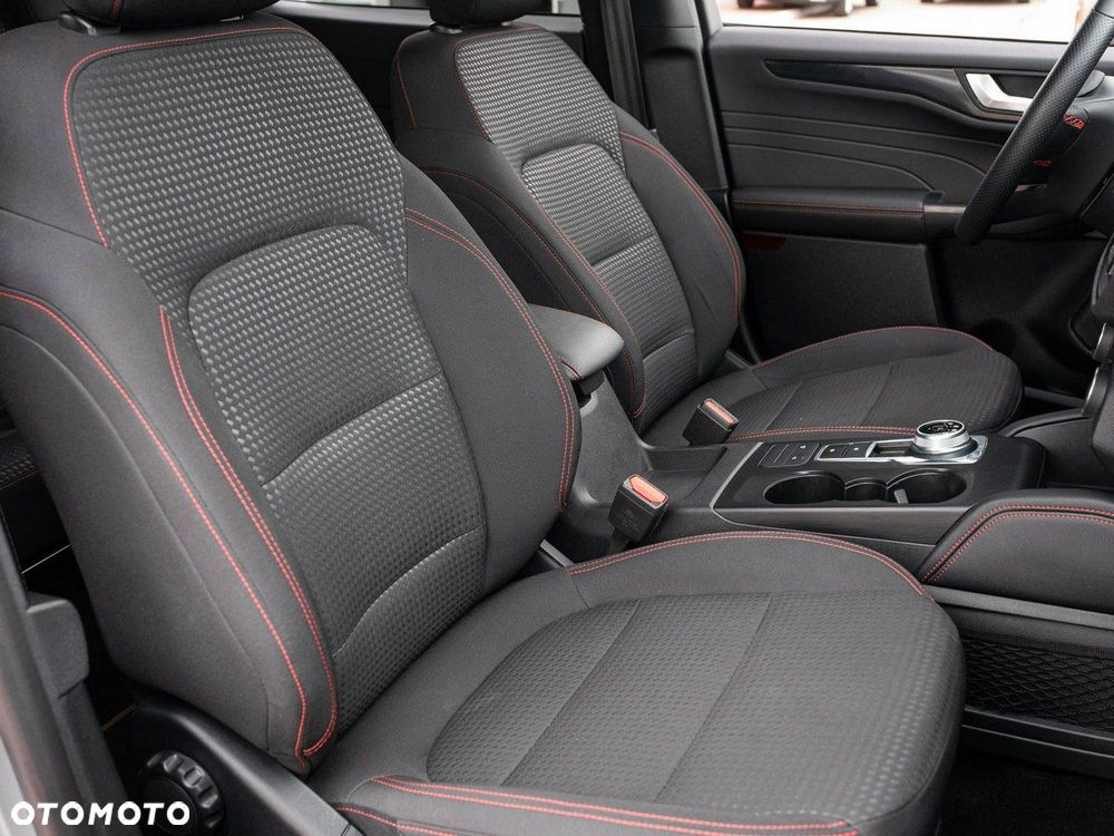 Ford Kuga - 30
