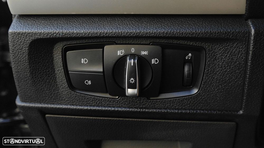 BMW 116 d EfficientDynamics - 34