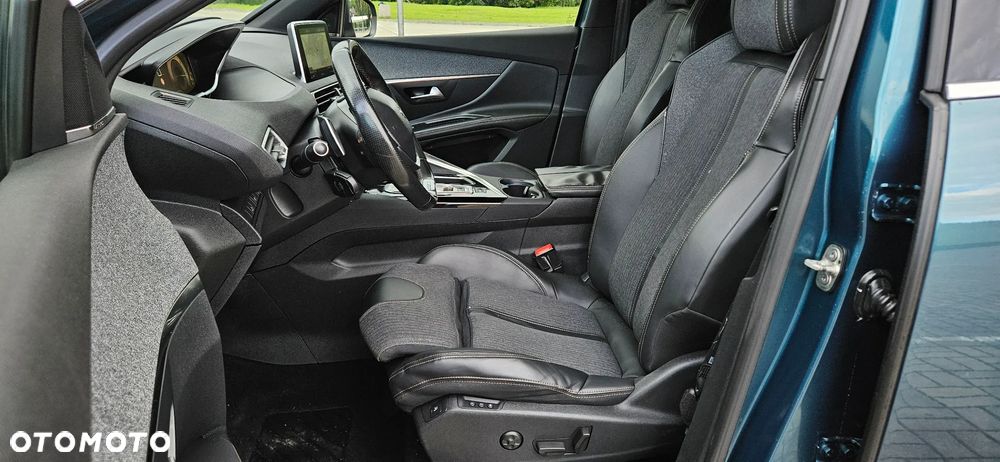 Peugeot 5008 - 7