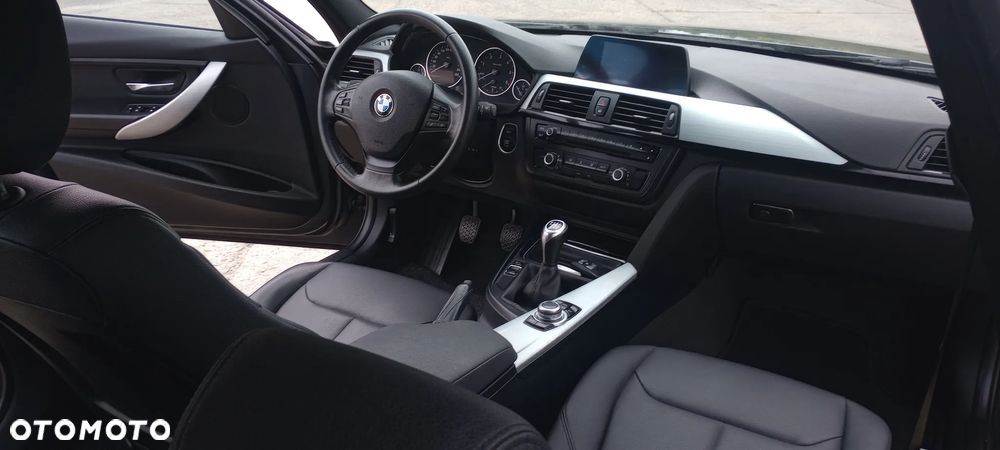 BMW Seria 3 318d DPF Edition Sport - 9