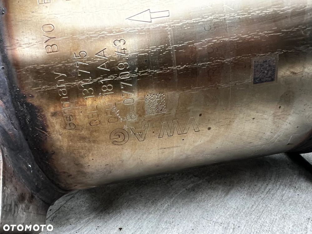 FILTR DPF AUDI A4 A6 A7 C8 KATALIZATOR FILTR DPF 05L131765Q 05L131621F** - 7