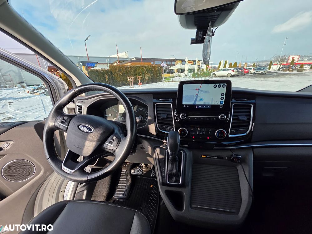 Ford Tourneo Custom Bus 320 2.0 EcoBlue 185 CP L2H1 Titanium X Aut. - 17