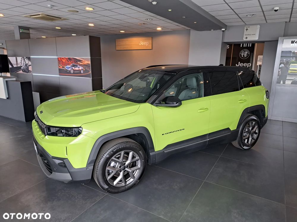 Jeep Compass - 2