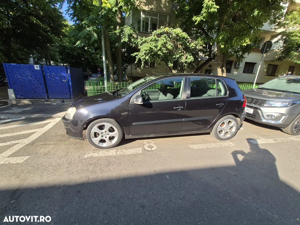 Volkswagen Golf 2.0 TDI Comfortline - 7