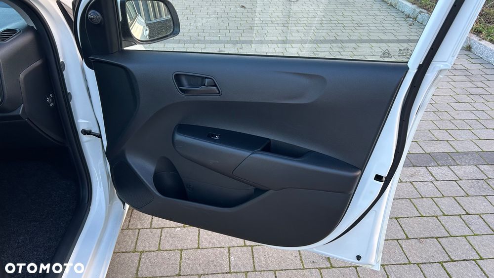 Kia Picanto 1.0 Attract - 33