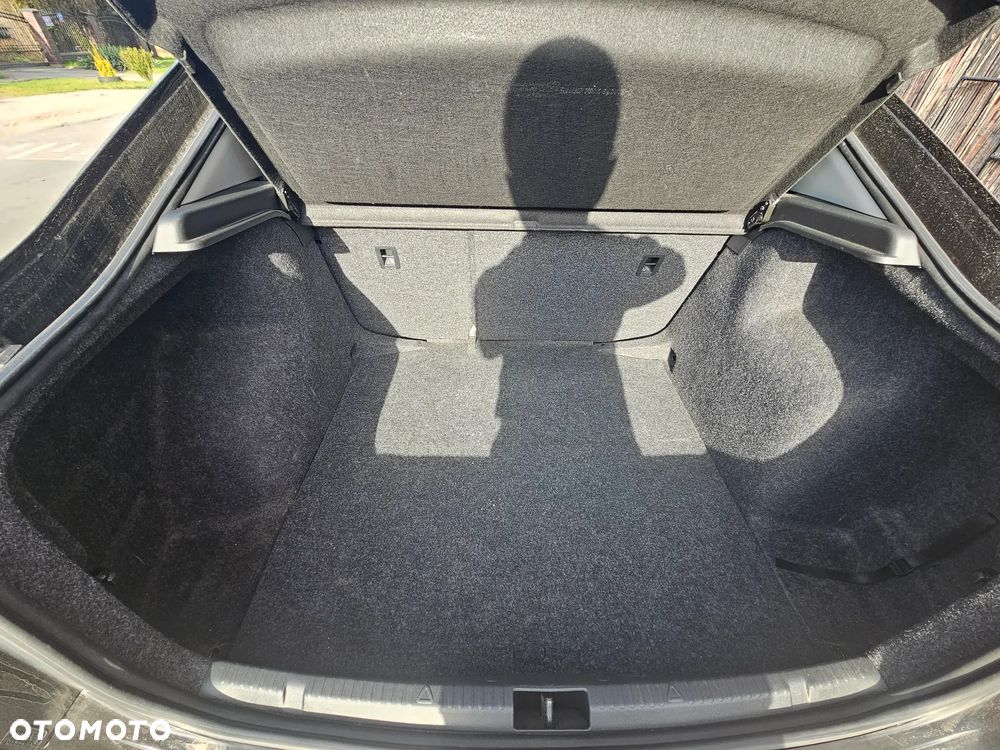 Skoda RAPID 1.2 TSI Ambition - 9