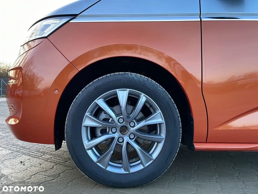 Volkswagen Multivan - 29