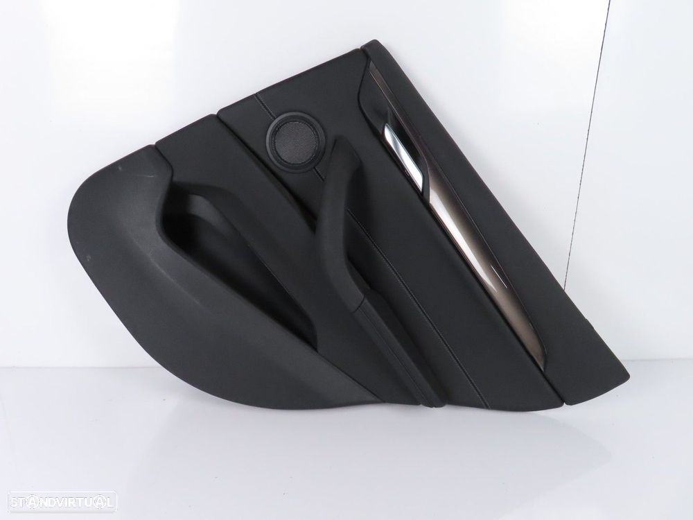 Forra da Porta em Pele Direito/Trás Usado / Original BMW X1 (F48) - 1