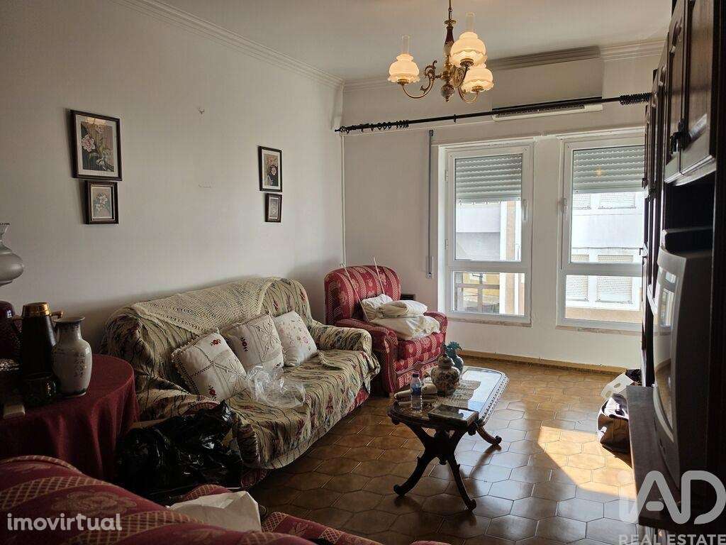 Apartamento T2 em Estremoz de 73 m2 - Grande imagem: 3/16