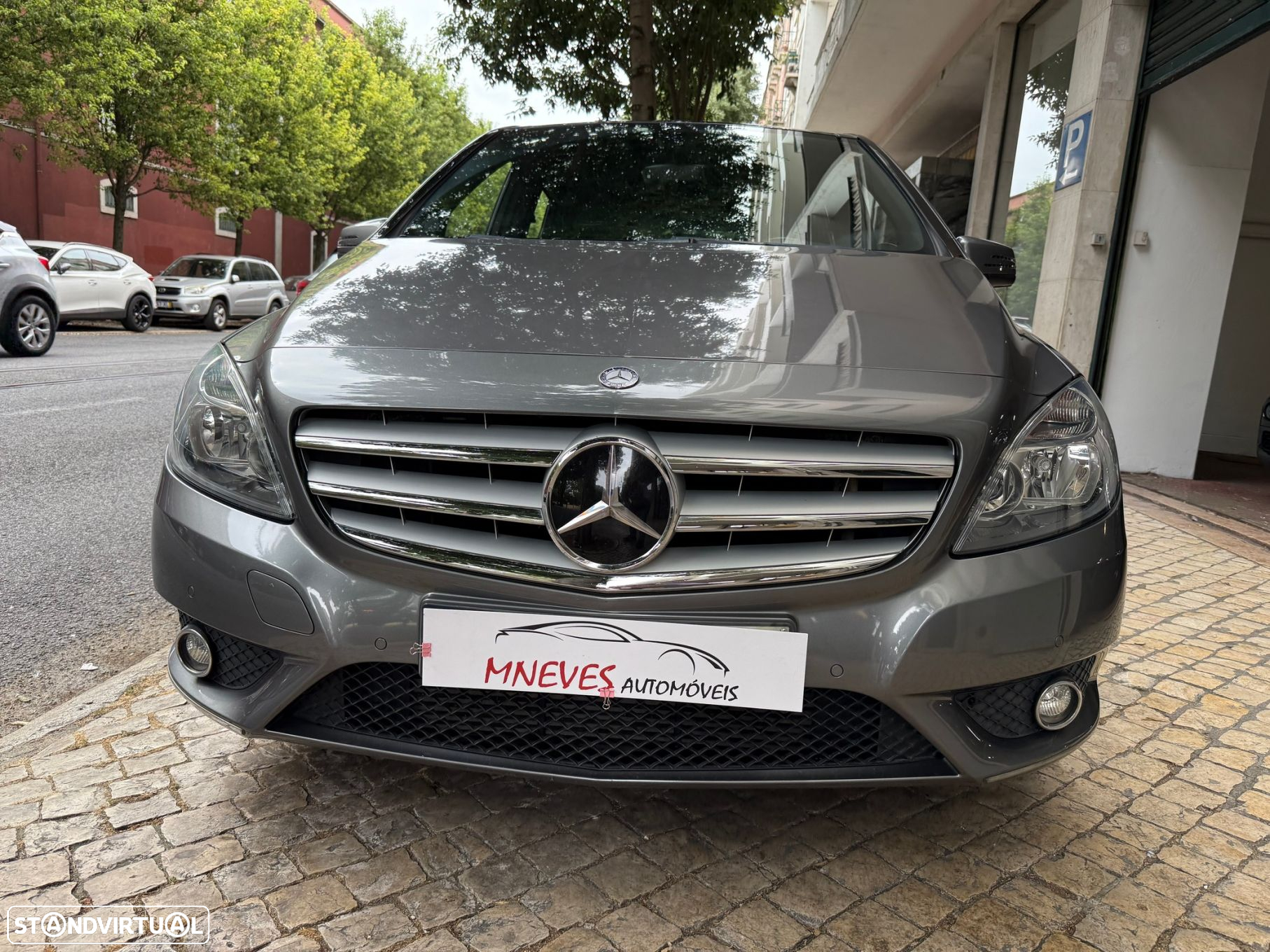 Mercedes-Benz B 180 CDi BlueEfficiency - 2