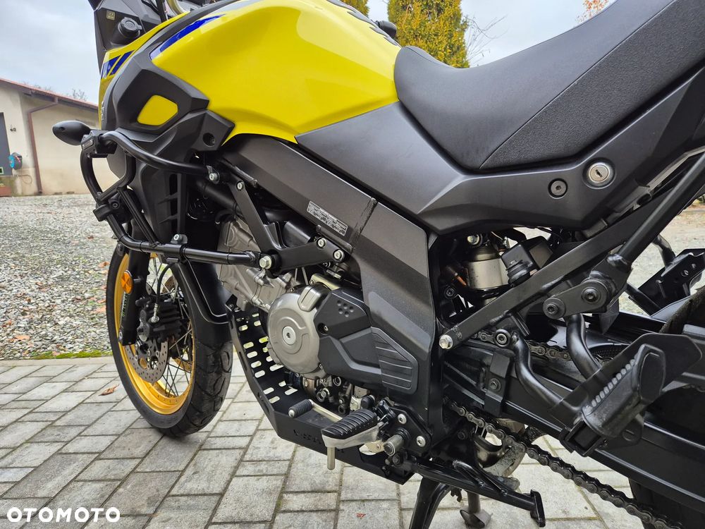 Suzuki V-STROM - 19