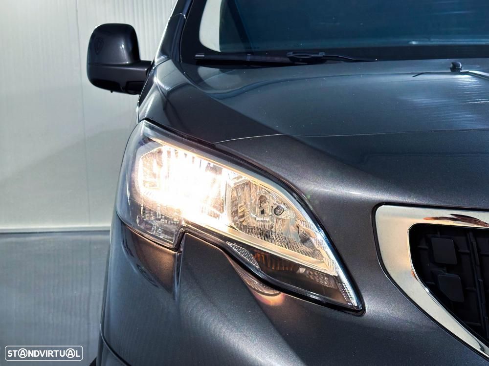 Peugeot e-Traveller 50 kWh Standard - 15