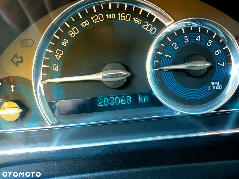 Chevrolet HHR 2.4 LT - 25