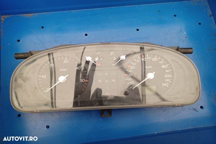 Ceasuri bord 8200218863 7L0UKW82 Renault Laguna 2 [2001 - 2005] Liftb - 1