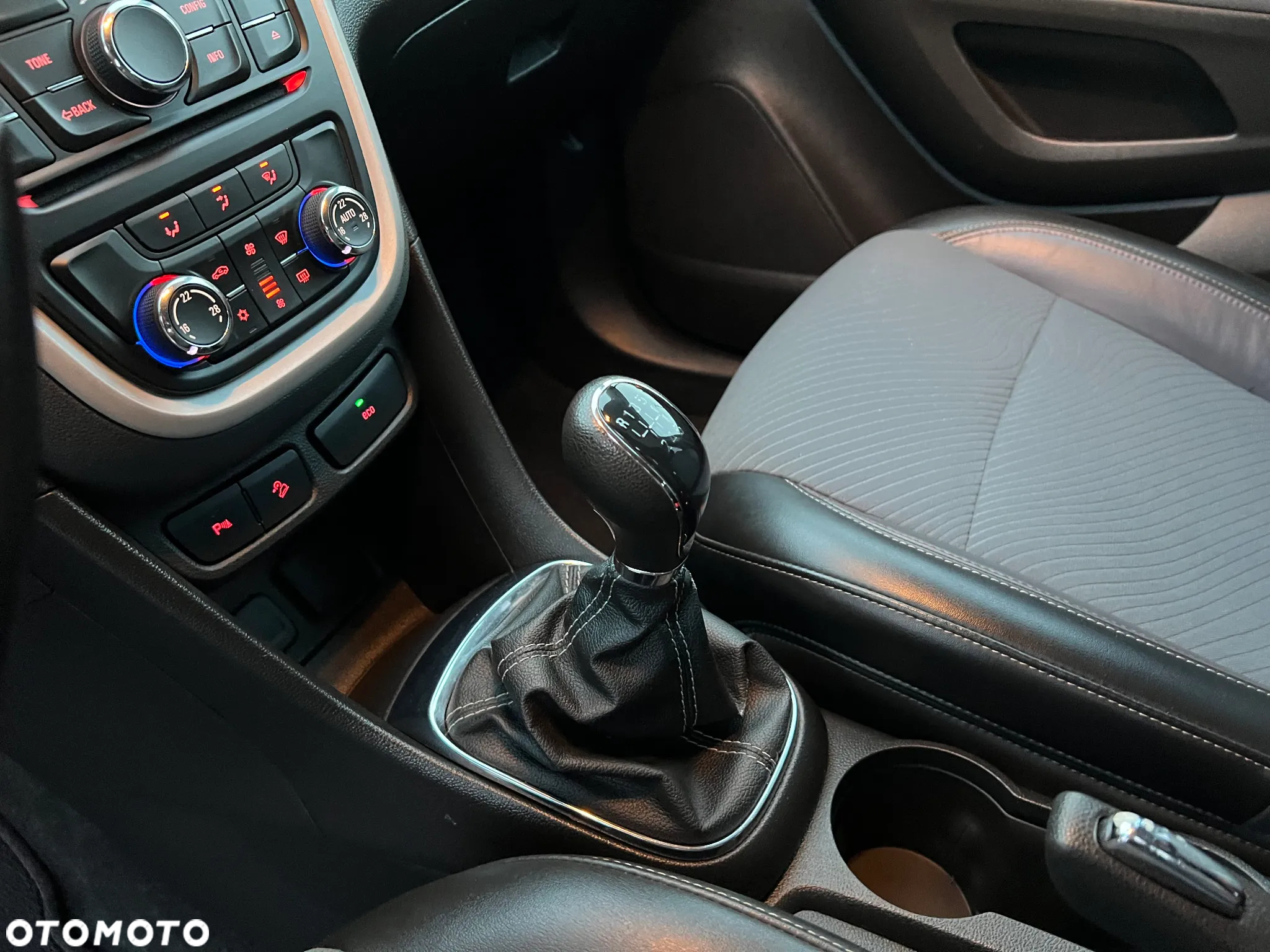 Opel Mokka 1.7 CDTI Cosmo S&S - 20