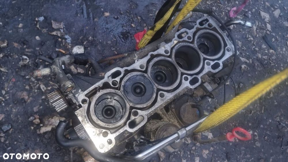 BLOK WAŁ TŁOKI DÓŁ KPL VOLVO S60 2.4D5 - 2