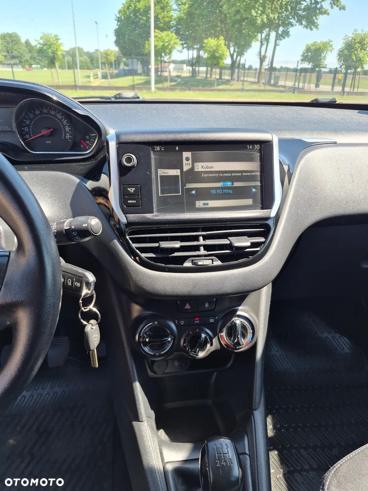 Peugeot 208 HDi 68 Access - 16