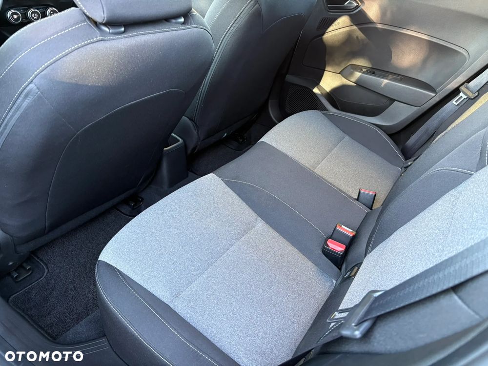 Mitsubishi Colt 1.0T Invite - 22