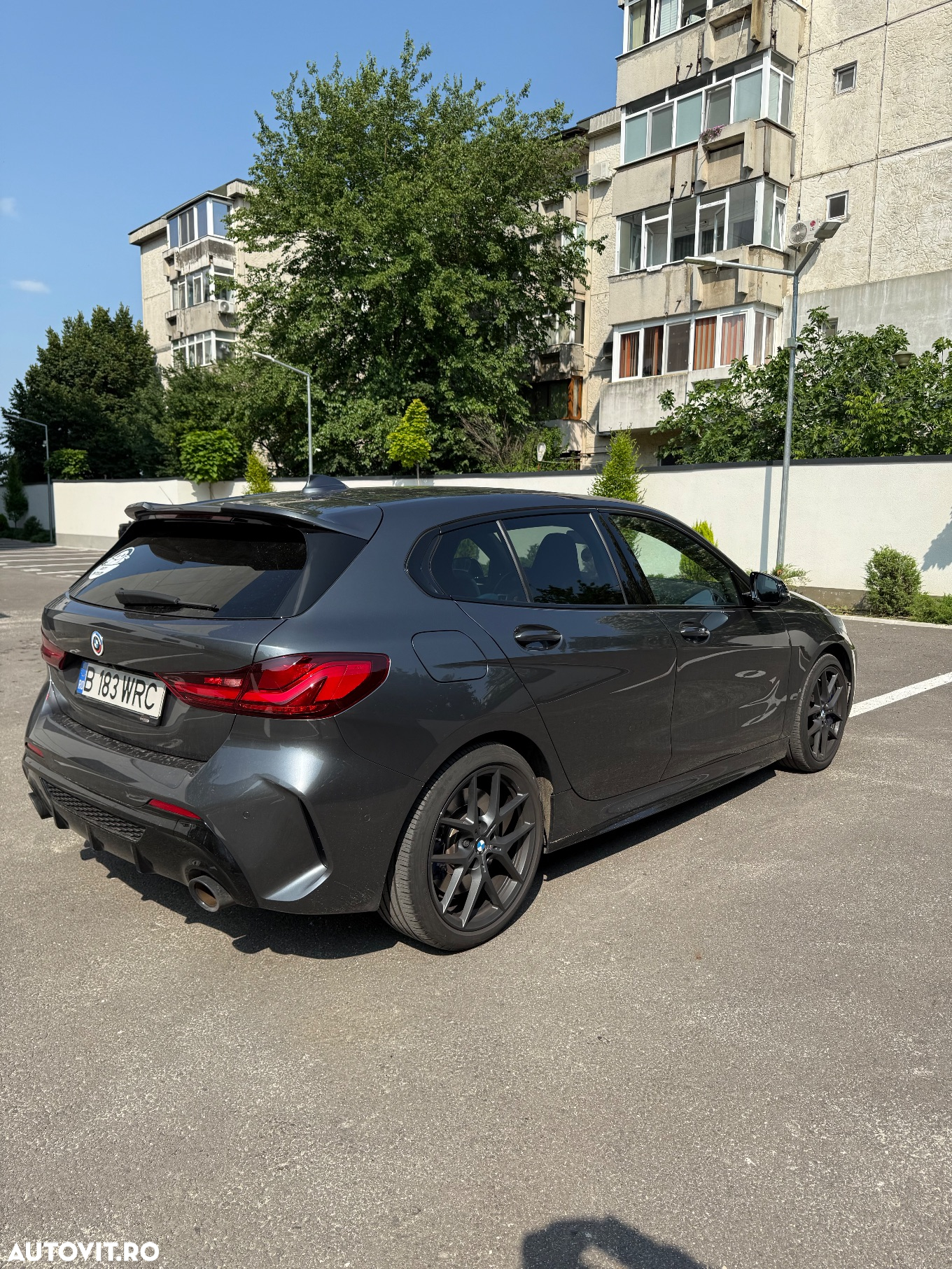 BMW M1 M135i xDrive AT - 3