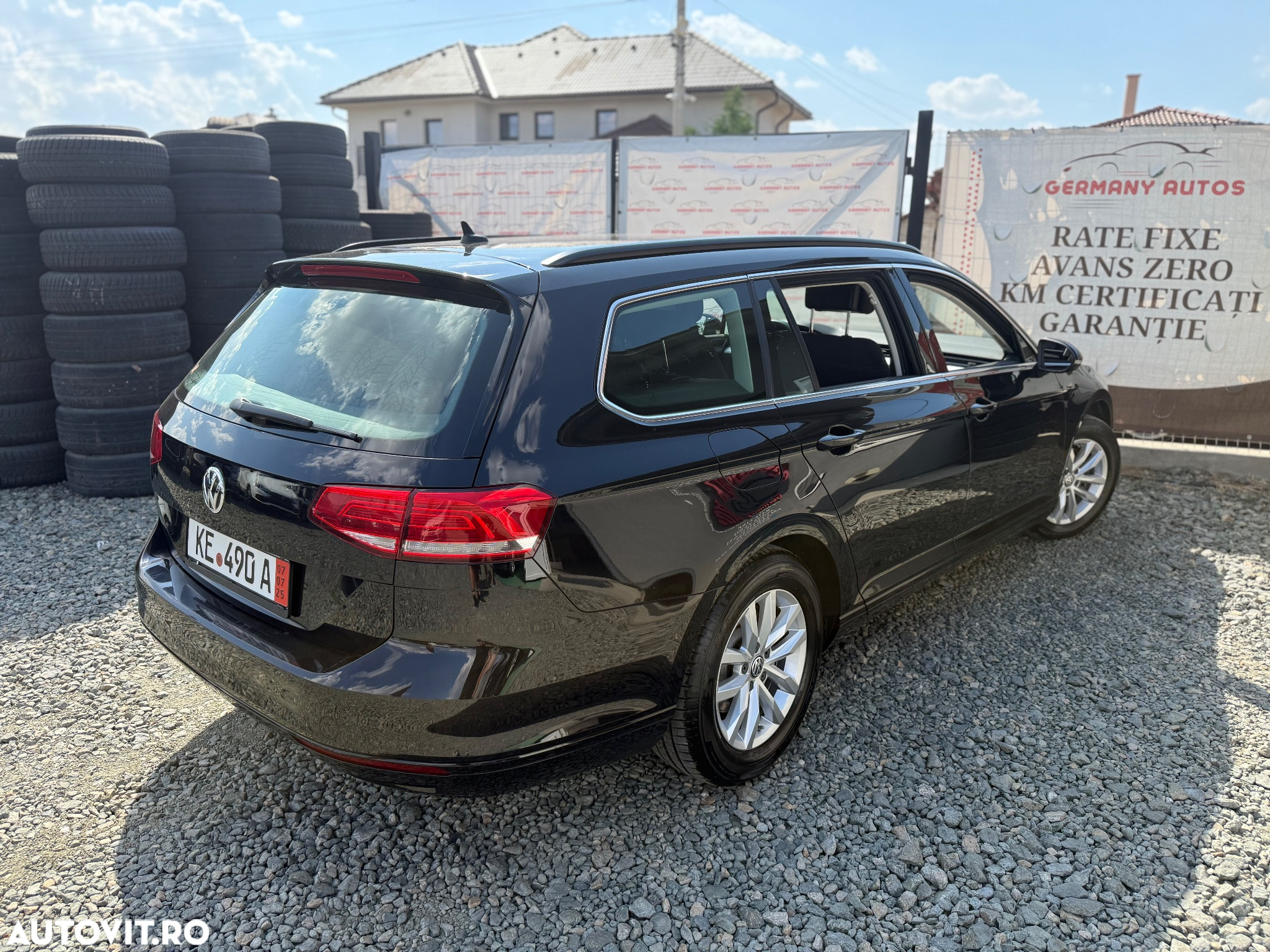Volkswagen Passat Variant 2.0 TDI DSG Comfortline - 3