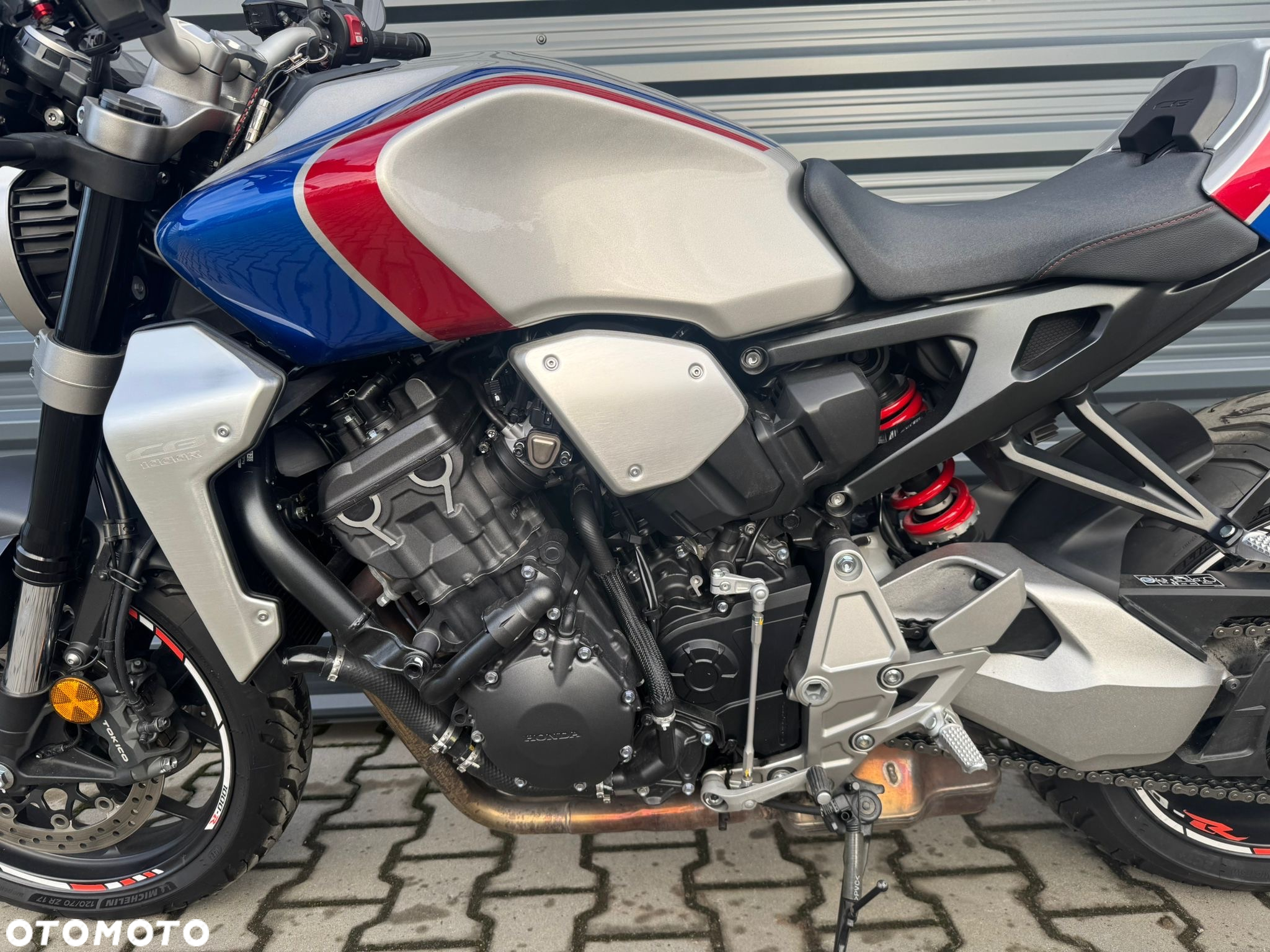 Honda CB - 14