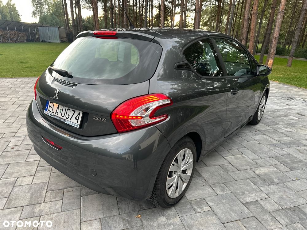Peugeot 208 95 VTI Allure - 23