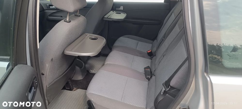 Ford Focus C-Max - 8
