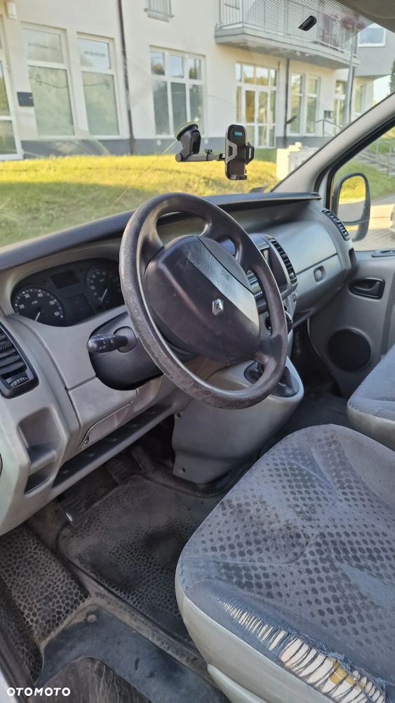 Renault Trafic II - 2