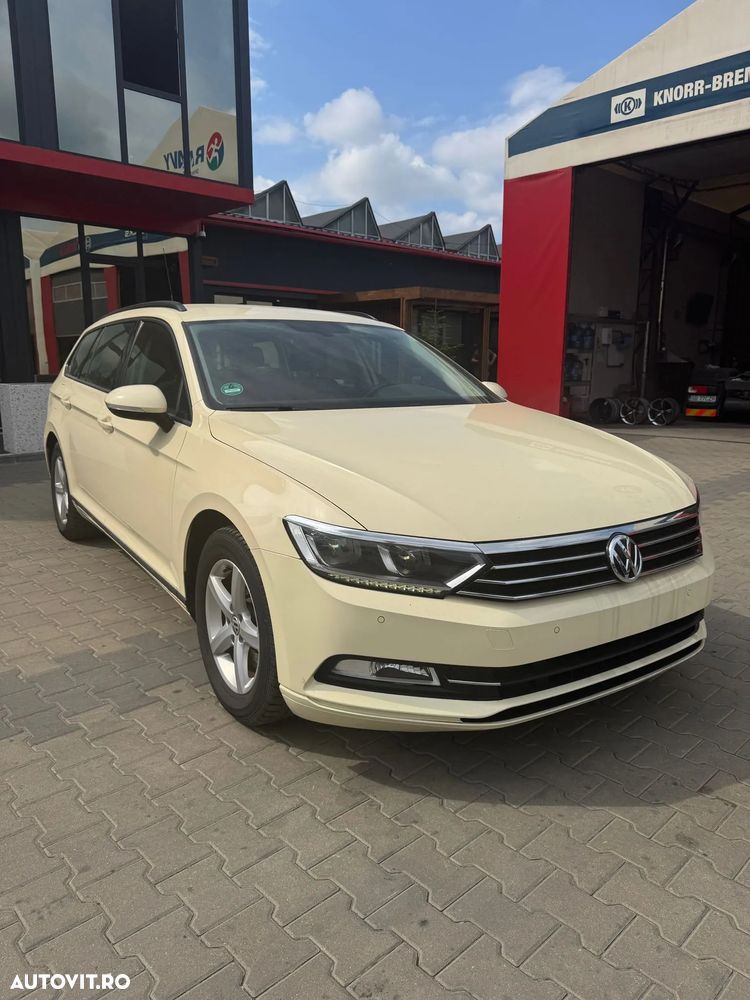 Volkswagen Passat 2.0 TDI (BlueMotion Technology) Comfortline - 20