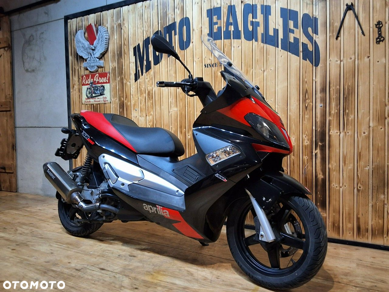 Aprilia SR - 7