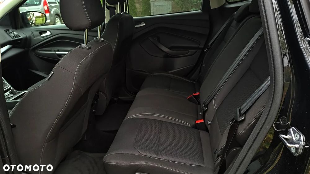 Ford Kuga 2.0 TDCi FWD Edition - 25