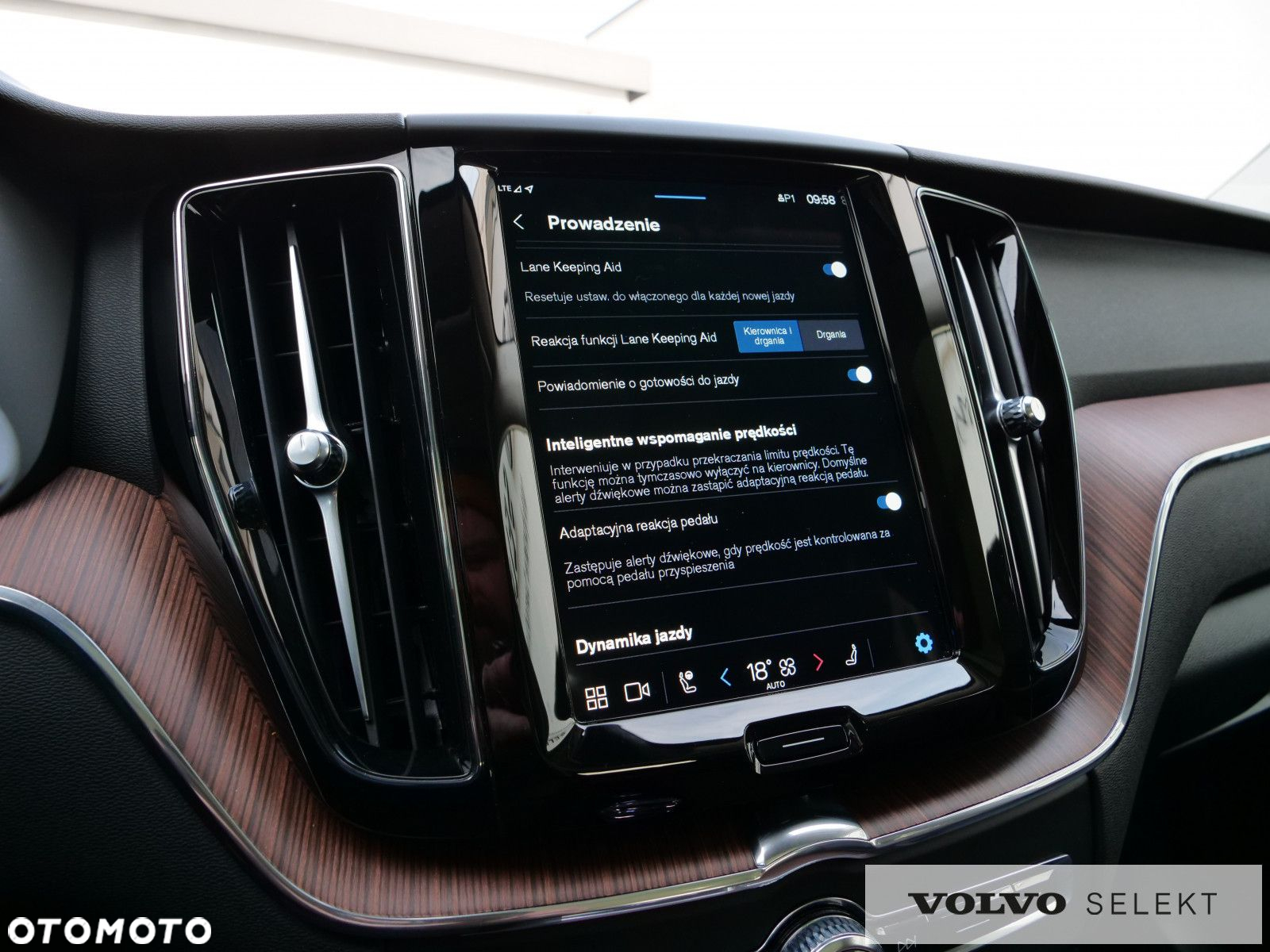 Volvo XC 60 - 30