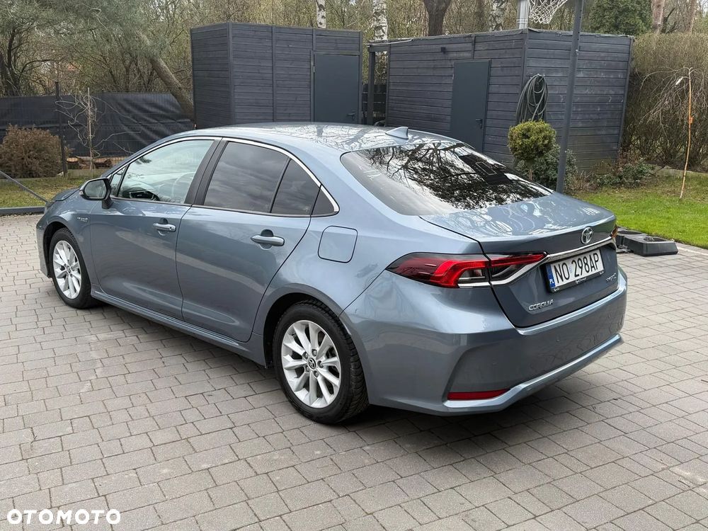 Toyota Corolla - 3