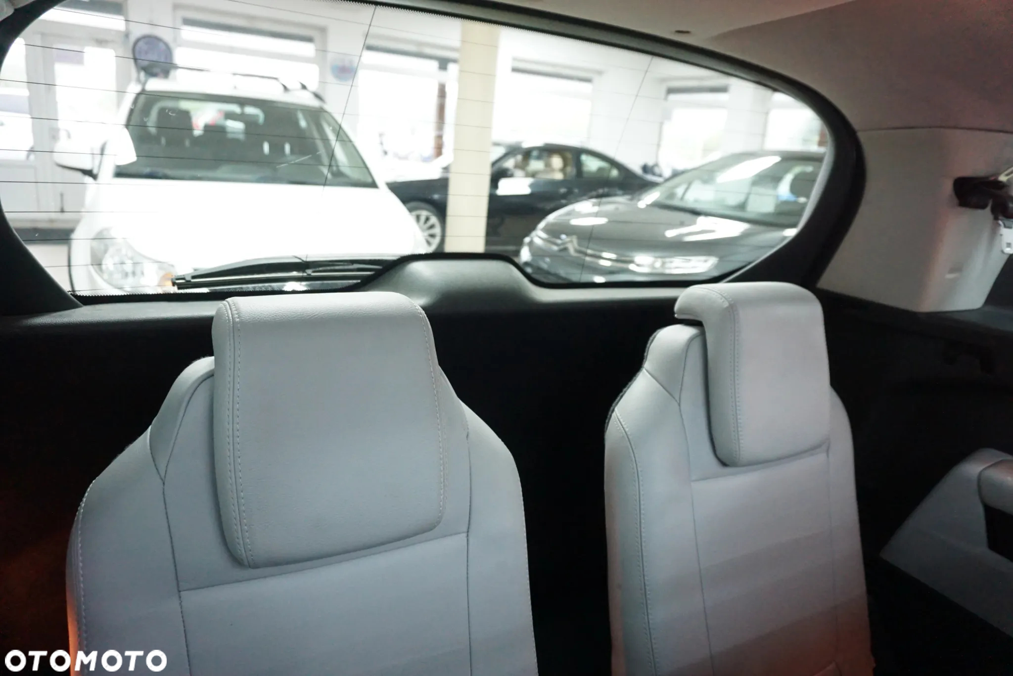 Peugeot 5008 2.0 HDi Family 7os - 24