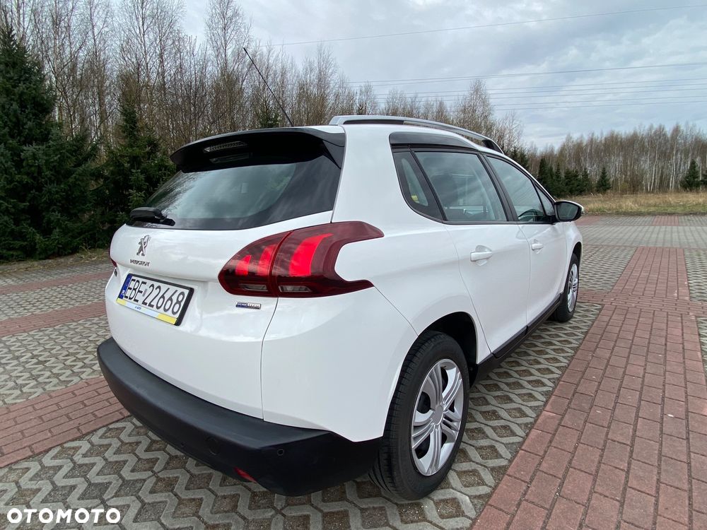 Peugeot 2008 1.2 Pure Tech Active - 23