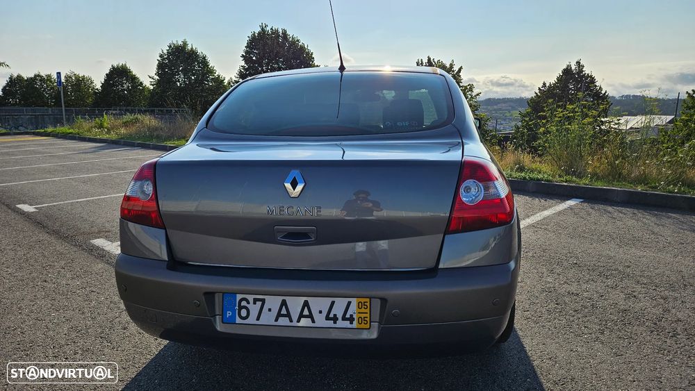Renault Mégane 1.5 dCi Confort Authentique - 14