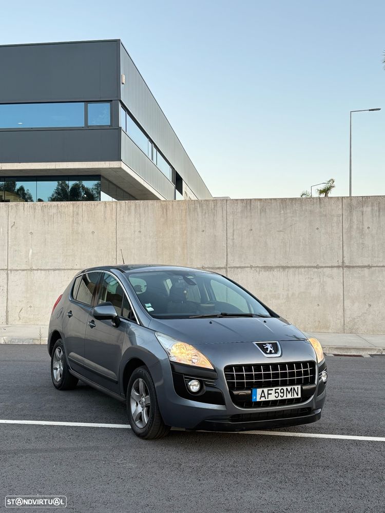 Peugeot 3008 1.6 e-HDi Executive CMP6 - 3