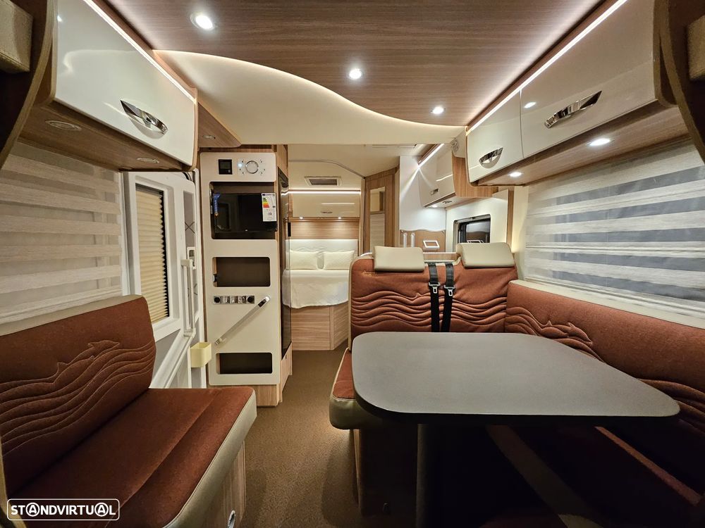Burstner Delfin CAMA FRANCESA + BASCULANTE - 18