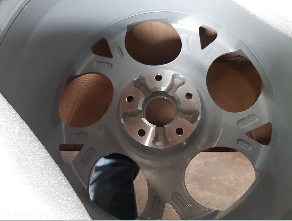 Alufelga R17 Alfa Romeo GIULIETTA 13-20 - 2