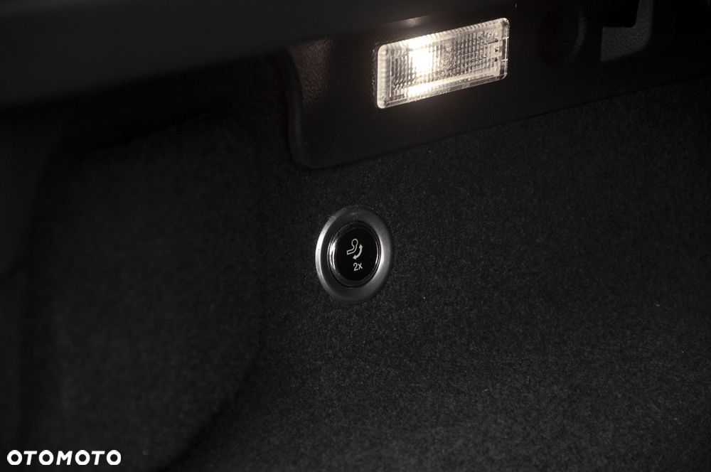 Ford C-MAX 1.5 EcoBoost Start-Stop-System Titanium - 38