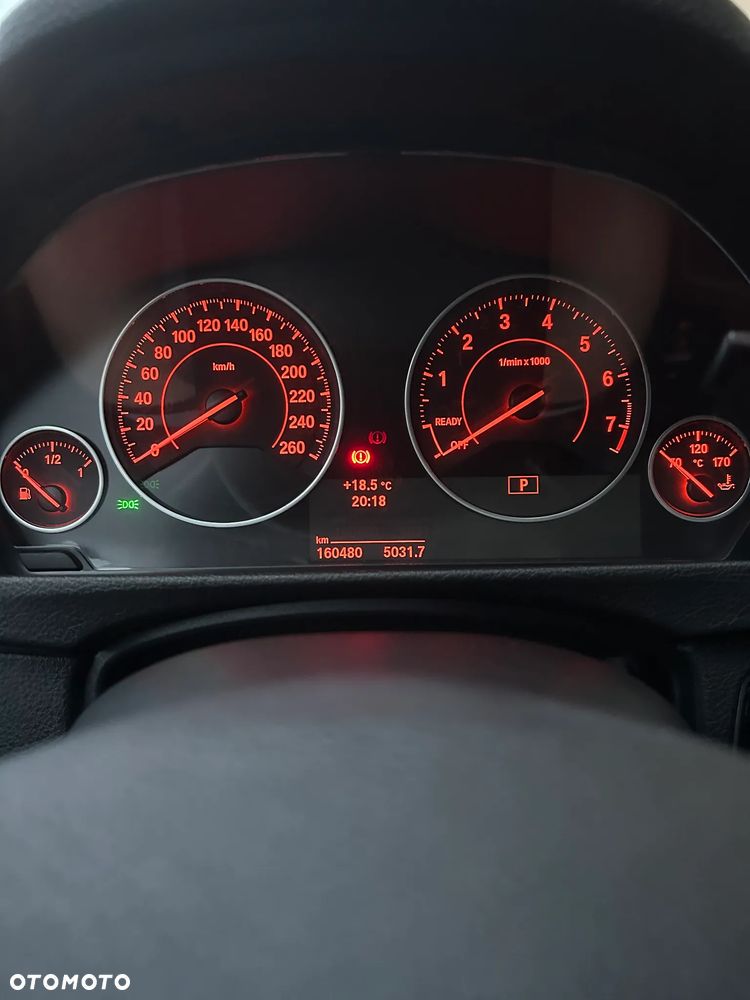 BMW Seria 3 - 33