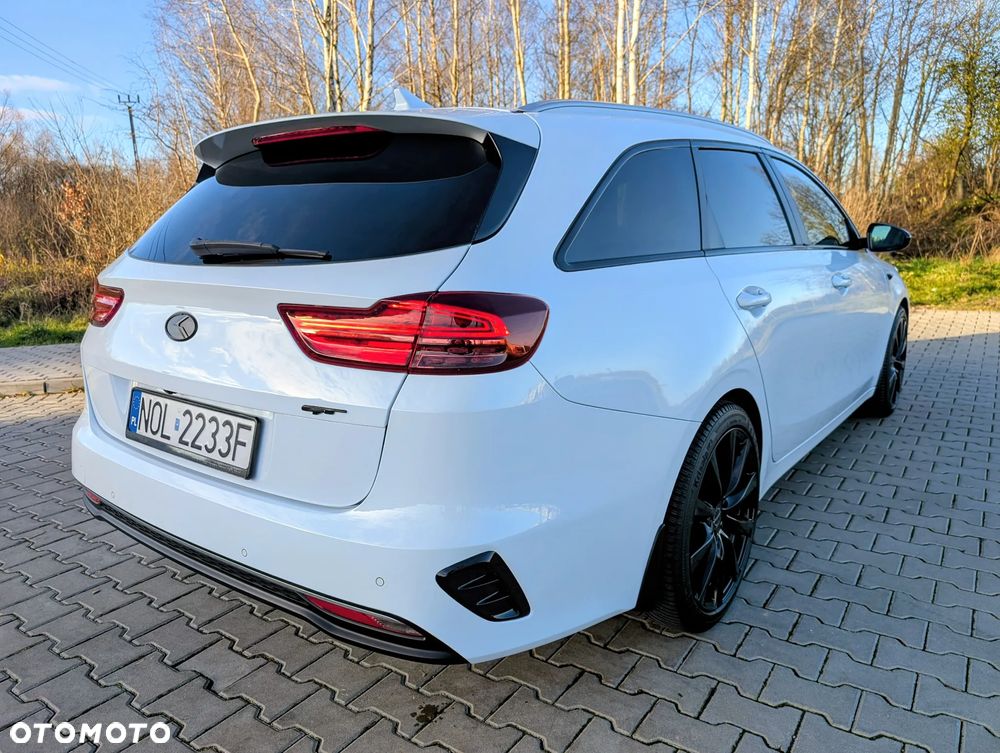 Kia Ceed 1.6 CRDi SCR L - 4