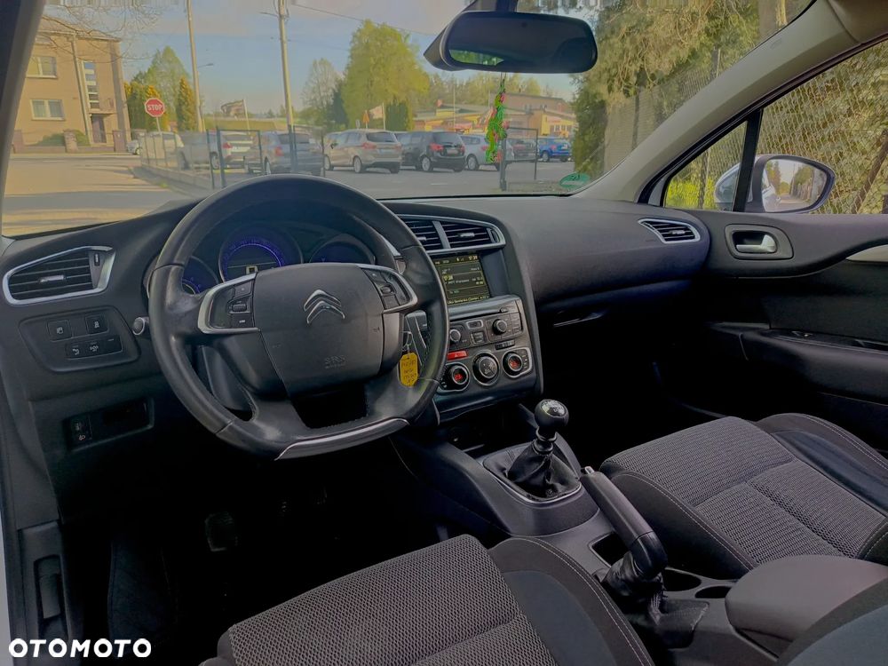 Citroën C4 e-HDi 115 Selection - 18