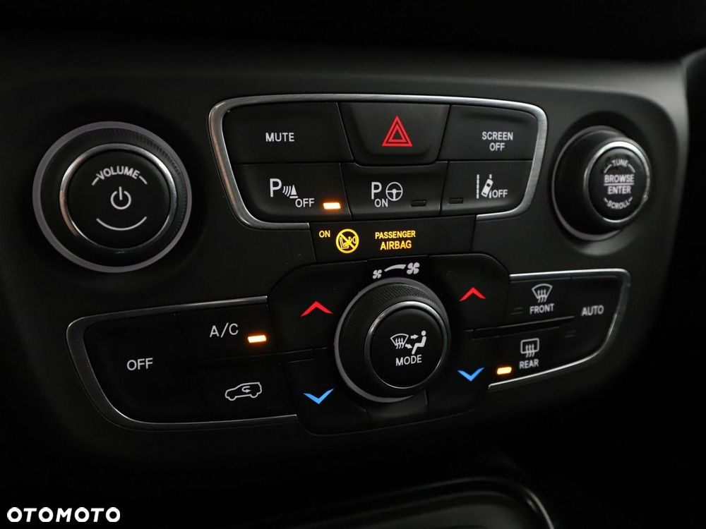 Jeep Compass 1.4 TMair Limited FWD S&S - 30